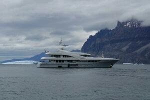 LATITUDE yacht for sale