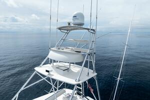 2006 Viking 68 Enclosed Bridge