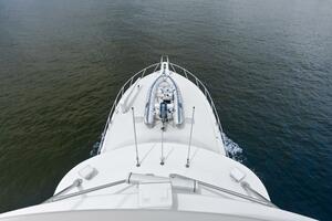 2006 Viking 68 Enclosed Bridge
