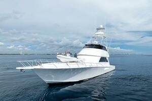 2006 Viking 68 Enclosed Bridge