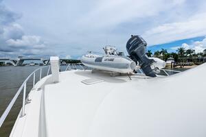 2006 Viking 68 Enclosed Bridge