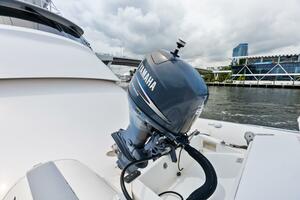 2006 Viking 68 Enclosed Bridge
