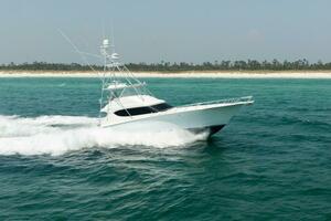 2008 Hatteras 60 Convertible STBD Profile