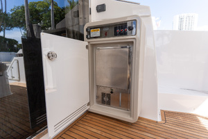 50ft Azimut Yacht For Sale