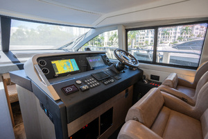 50ft Azimut Yacht For Sale