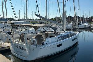 Yacht for sale LA PALOMA