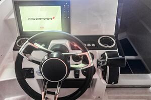 25ft Axopar Yacht For Sale
