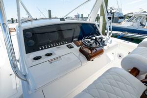 46FT (14.2M) VALHALLA BOATWORKS