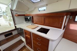 Eagle III 35ft MJM Yacht For Sale