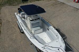 26ft Boston Whaler Yacht For Sale