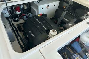 TRANSPARENCY 36ft Regal Yacht For Sale
