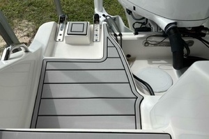 28ft Sea Fox Yacht For Sale