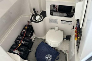 28ft Sea Fox Yacht For Sale