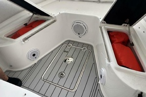 28ft Sea Fox Yacht For Sale