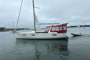 2013 Beneteau Oceanis 45 thumbnail 1