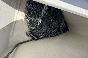 2013 Beneteau Oceanis 45 thumbnail 33