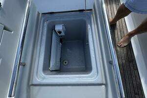 2013 Beneteau Oceanis 45 thumbnail 38
