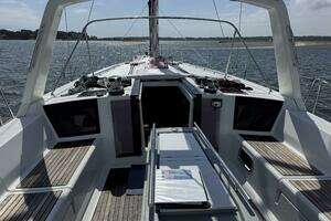 2013 Beneteau Oceanis 45 thumbnail 41