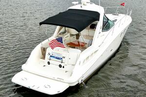 33ft Sea Ray Yacht For Sale