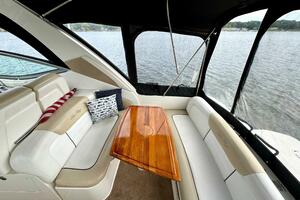 33ft Sea Ray Yacht For Sale