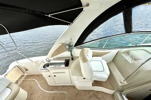 33ft Sea Ray Yacht For Sale