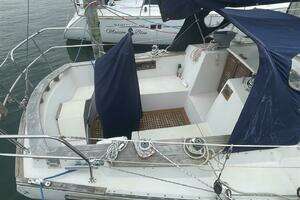 1989 Bayfield 36 Cutter thumbnail 10