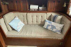 1989 Bayfield 36 Cutter thumbnail 37