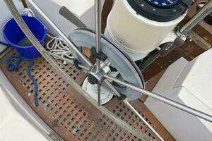 1989 Bayfield 36 Cutter thumbnail 25