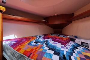 Vivez 38ft Hunter Yacht For Sale