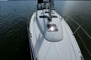 Vivez 38ft Hunter Yacht For Sale