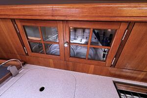 Vivez 38ft Hunter Yacht For Sale