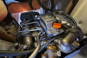 Vivez 38ft Hunter Yacht For Sale