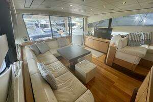 2008 Pershing 72 thumbnail 2