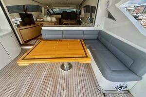 2008 Pershing 72 thumbnail 10