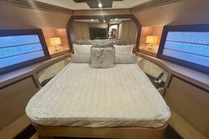 Pershing 72 Uptown Girl- Master Stateroom