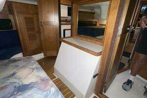 1997 Catalina thumbnail 23