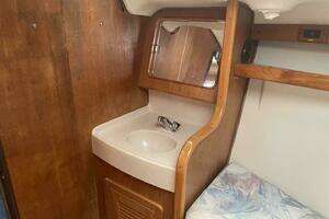 1997 Catalina thumbnail 4