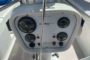 1997 Catalina thumbnail 35