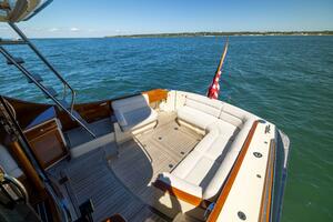 48 ft Hinckley  2014 Talaria 48 Flybridge