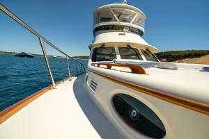 48 ft Hinckley  2014 Talaria 48 Flybridge