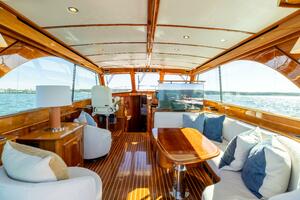 48 ft Hinckley  2014 Talaria 48 Flybridge