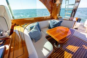 48 ft Hinckley  2014 Talaria 48 Flybridge