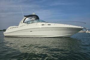 34ft Sea Ray Yacht For Sale