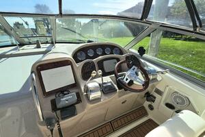 2003 Sea Ray 340 Sundancer thumbnail 17