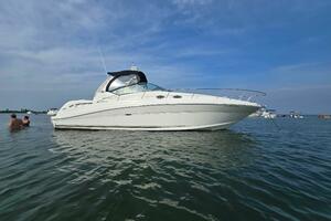 34ft Sea Ray Yacht For Sale