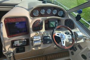 34ft Sea Ray Yacht For Sale