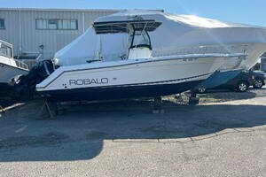 26ft Robalo Yacht For Sale