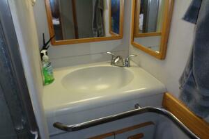 SNRI 48ft Sea Ray Yacht For Sale