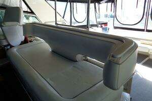 1991 Sea Ray 480 Sundancer thumbnail 31