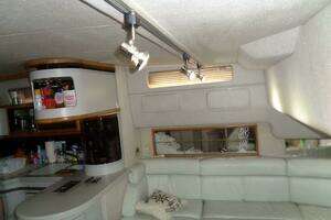 1991 Sea Ray 480 Sundancer thumbnail 71